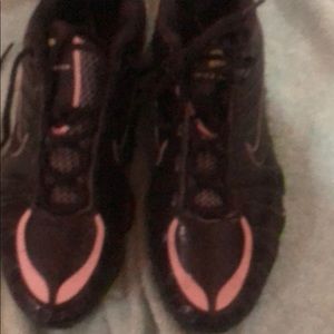 Nike tennis shoes 10.5